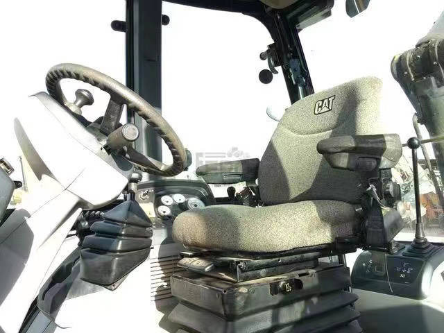 CATERPILLAR Backhoe Loader 420F Click Here for Discount - Backhoe loader: picture 5 CATERPILLAR Backhoe Loader 420F Click Here for Discount - Backhoe loader: picture 5