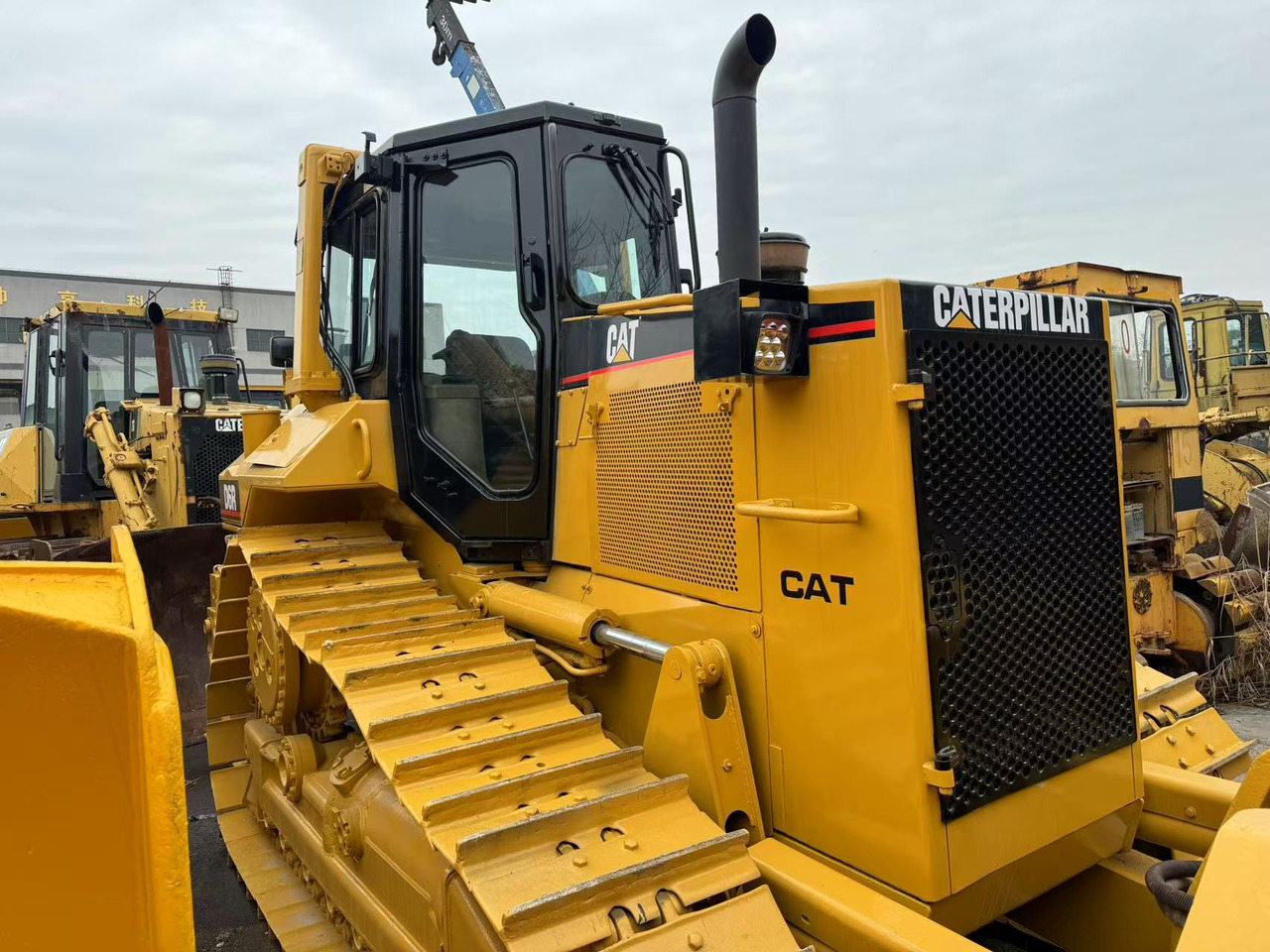 CATERPILLAR Bulldozer D6R Good Condition Click Here for Discount - Bulldozer: picture 2 CATERPILLAR Bulldozer D6R Good Condition Click Here for Discount - Bulldozer: picture 2