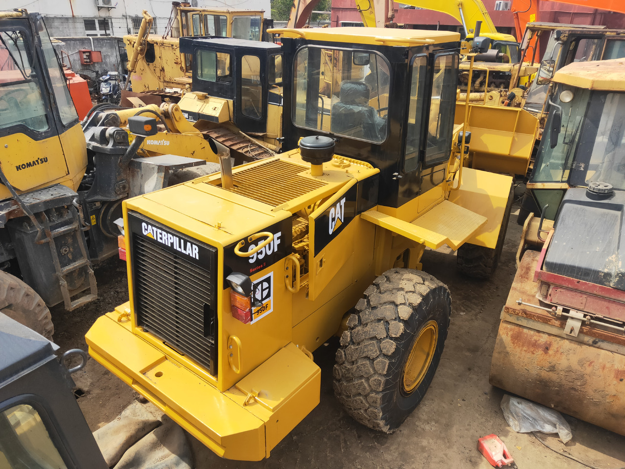 CATERPILLAR Wheel Loader 950F Click Here for Discount - Wheel loader: picture 1 CATERPILLAR Wheel Loader 950F Click Here for Discount - Wheel loader: picture 1