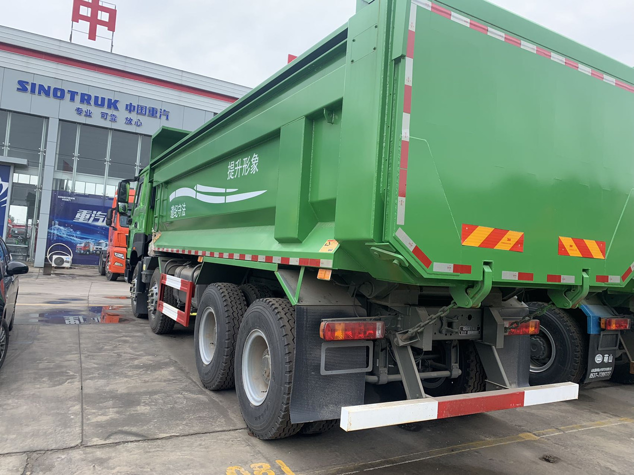 HOWO V7-X Dump Truck Click Here for Discount - Tipper: picture 5 HOWO V7-X Dump Truck Click Here for Discount - Tipper: picture 5