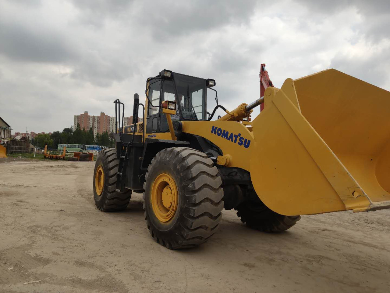 KOMATSU WA470-3 Wheel Loader Click for Discount - Wheel loader: picture 5 KOMATSU WA470-3 Wheel Loader Click for Discount - Wheel loader: picture 5
