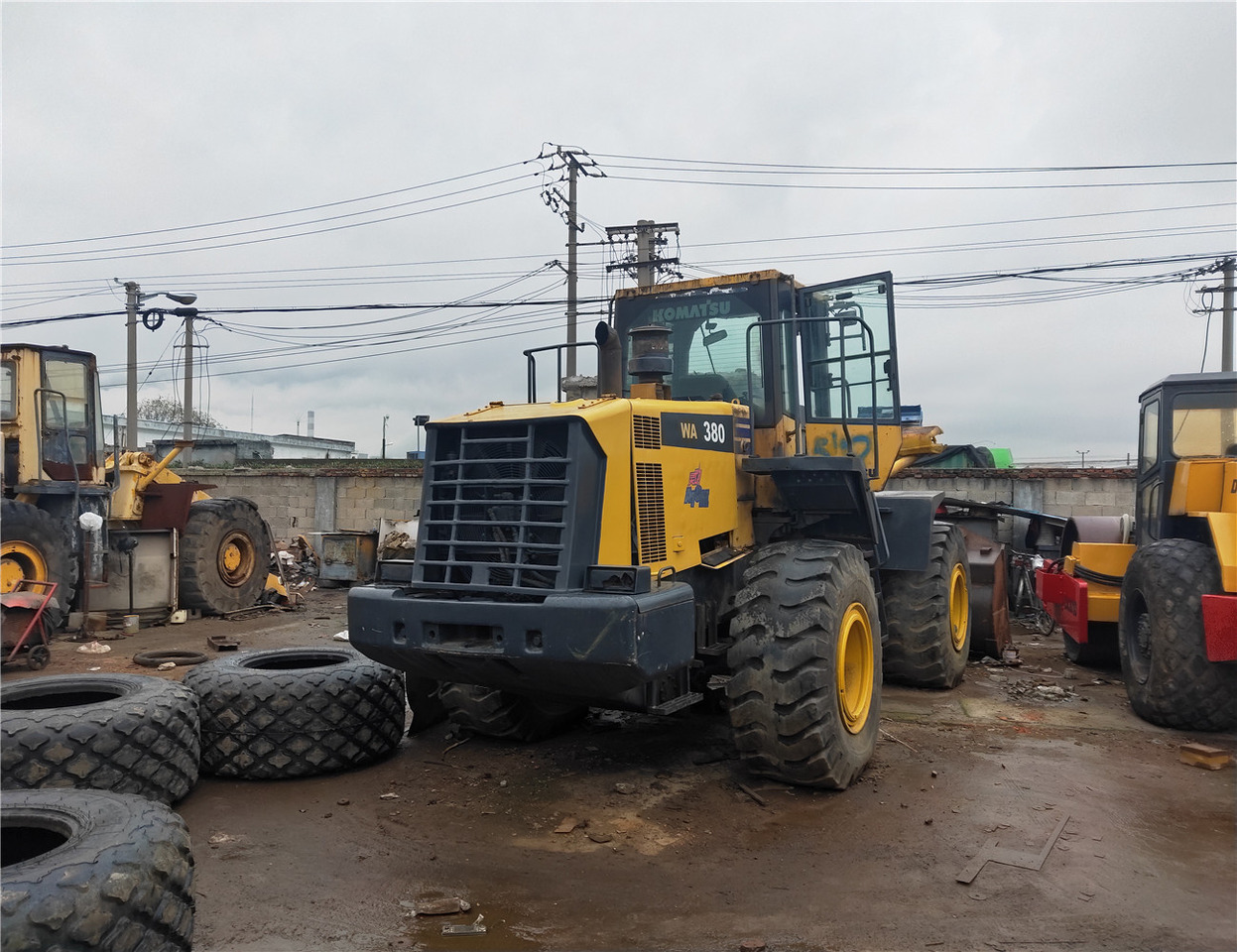 KOMATSU wheel Loader - Wheel loader: picture 1 KOMATSU wheel Loader - Wheel loader: picture 1