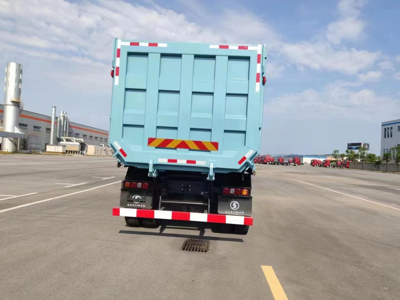 SHACMAN Dump Truck 6/4 New Brand Click Here for Discount - Tipper: picture 4 SHACMAN Dump Truck 6/4 New Brand Click Here for Discount - Tipper: picture 4