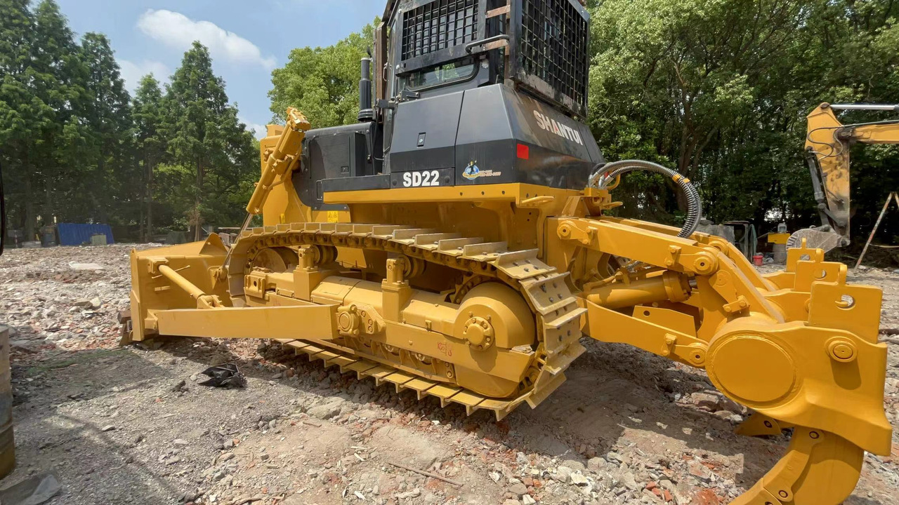 SHANTUI Bulldozer SD22 Low Hours with Claws - Bulldozer: picture 3 SHANTUI Bulldozer SD22 Low Hours with Claws - Bulldozer: picture 3