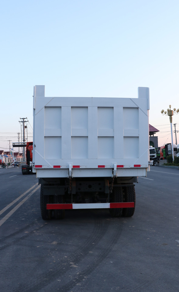 SINOTRUK Dump Truck 6x4 Click for Discount - Tipper: picture 5 SINOTRUK Dump Truck 6x4 Click for Discount - Tipper: picture 5