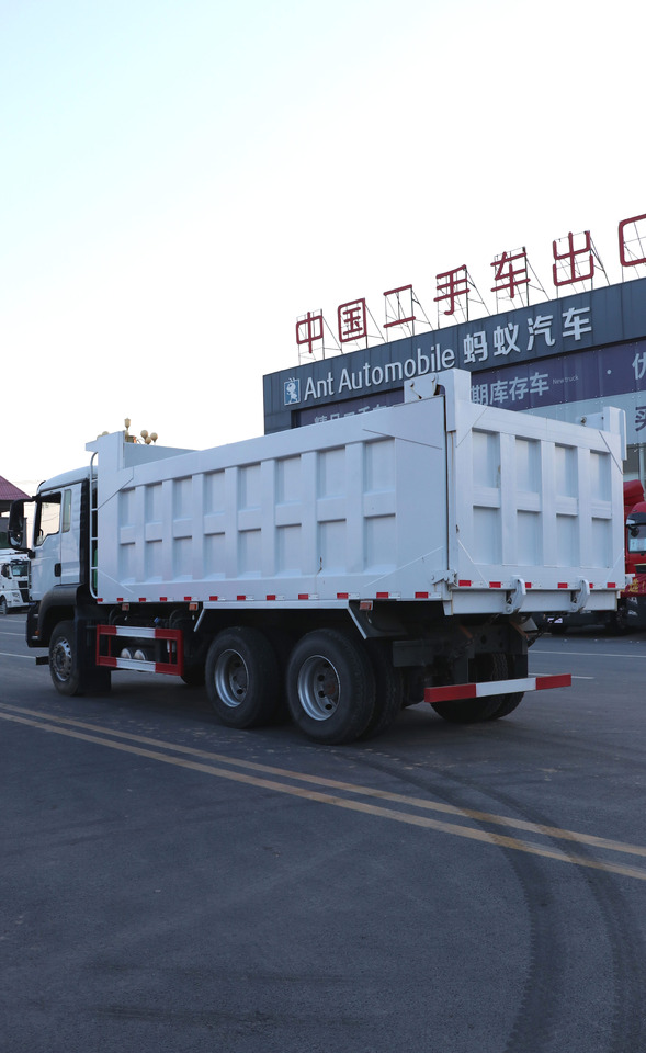 SINOTRUK Dump Truck 6x4 Click for Discount - Tipper: picture 4 SINOTRUK Dump Truck 6x4 Click for Discount - Tipper: picture 4