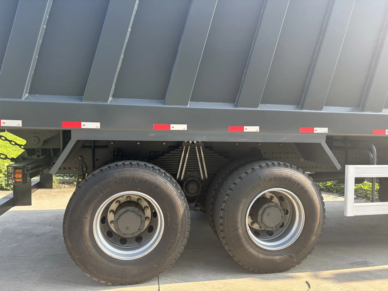 SINOTRUK HOWO 400 CLICK HERE FOR DISCOUNT - Tipper: picture 4 SINOTRUK HOWO 400 CLICK HERE FOR DISCOUNT - Tipper: picture 4
