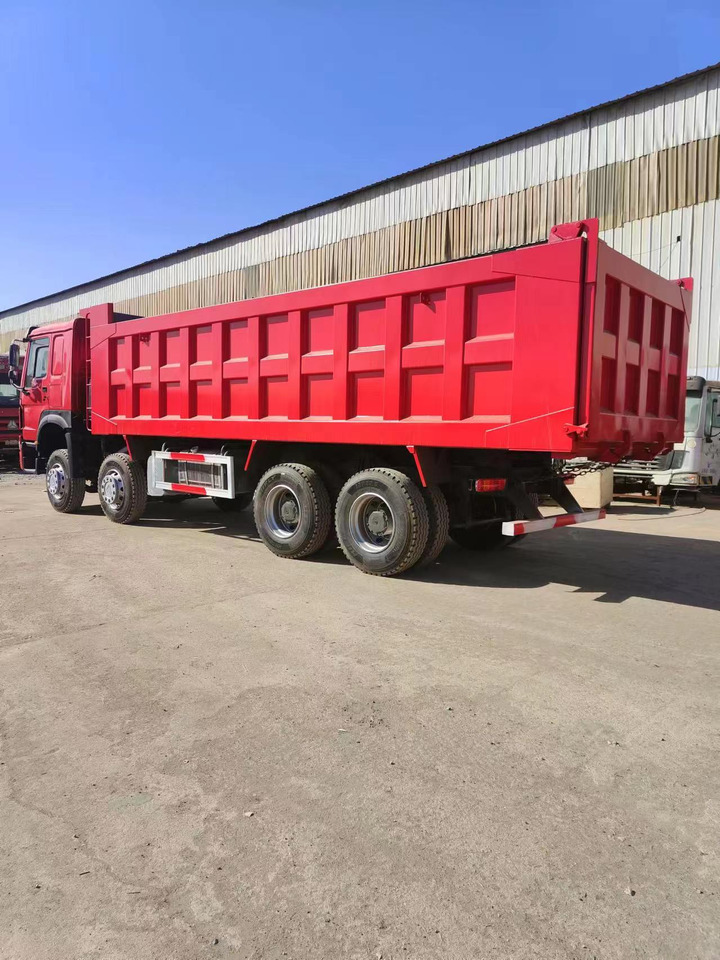 SINOTRUK HOWO 8x4 Dump Truck - Tipper: picture 4 SINOTRUK HOWO 8x4 Dump Truck - Tipper: picture 4