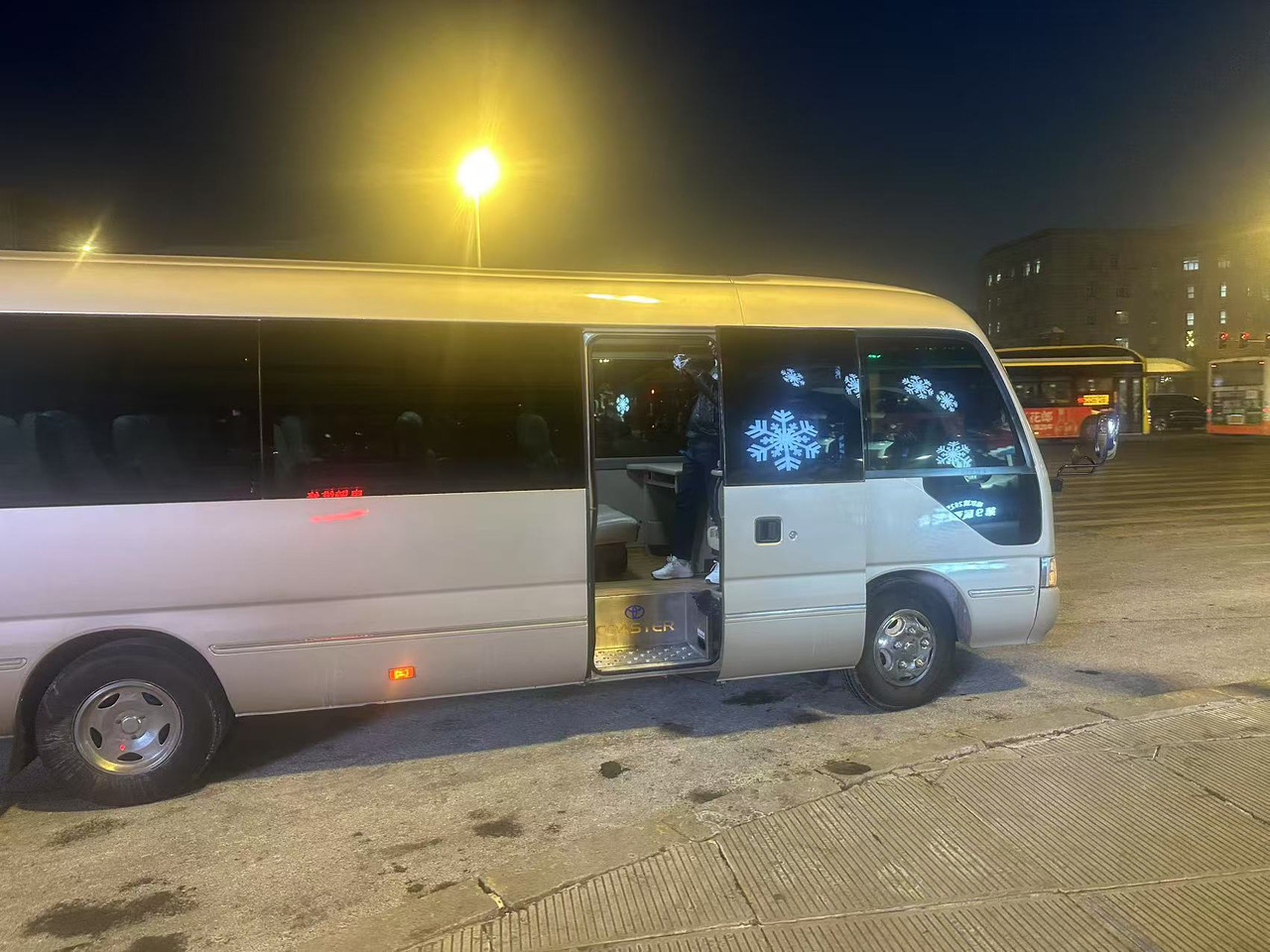 Minibus, Passenger van TOYOTA Coaster: picture 6