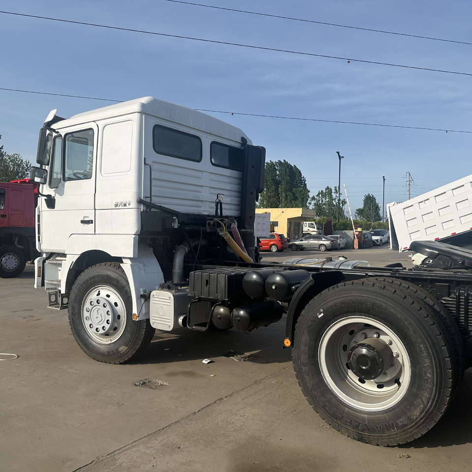 SHACMAN F3000 - Tractor unit: picture 3 SHACMAN F3000 - Tractor unit: picture 3