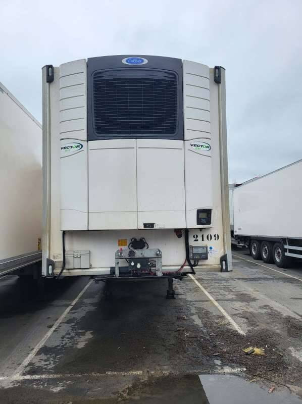 Semi-remorque 3 Essieux FRIGO 38 TONNES CAISSE LAMBERET GROUPE CARRIER VECTOR 1550 - Refrigerator semi-trailer: picture 4 Semi-remorque 3 Essieux FRIGO 38 TONNES CAISSE LAMBERET GROUPE CARRIER VECTOR 1550 - Refrigerator semi-trailer: picture 4