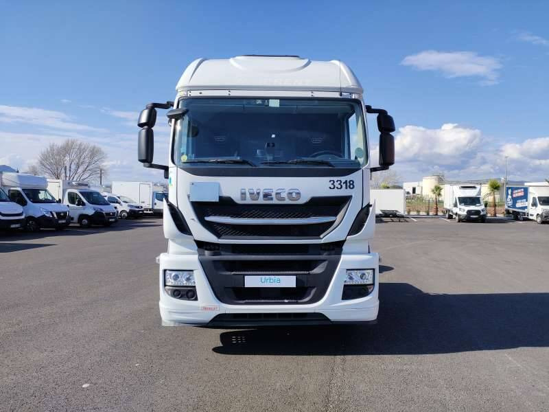 Tracteur 19 TONNES 360 CV 1 COUCHETTE - Tractor unit: picture 2 Tracteur 19 TONNES 360 CV 1 COUCHETTE - Tractor unit: picture 2