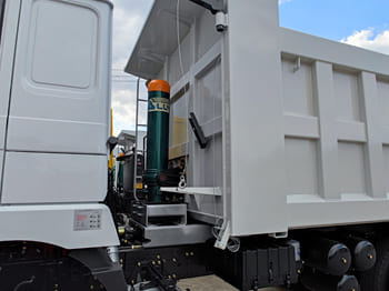 SHACMAN Shacman Truck F3000 for Sale in Ghana - Tipper: picture 5 SHACMAN Shacman Truck F3000 for Sale in Ghana - Tipper: picture 5