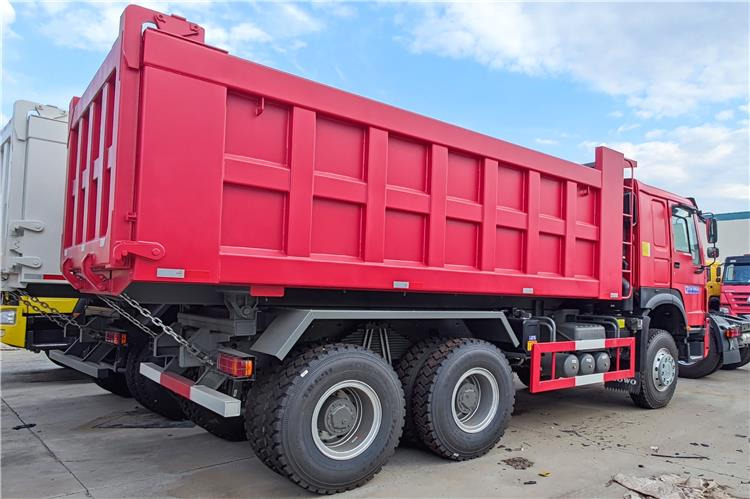 SINOTRUK Used Howo 340 Tipper Truck 6x4 for Sale Price In Senegal - Tipper: picture 2 SINOTRUK Used Howo 340 Tipper Truck 6x4 for Sale Price In Senegal - Tipper: picture 2