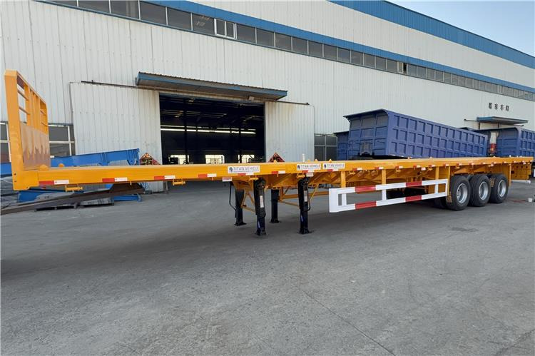 TITAN 3 Axle 24m Extendable Flatbed Trailer for Sale In Chile - Container transporter/ Swap body semi-trailer: picture 3 TITAN 3 Axle 24m Extendable Flatbed Trailer for Sale In Chile - Container transporter/ Swap body semi-trailer: picture 3