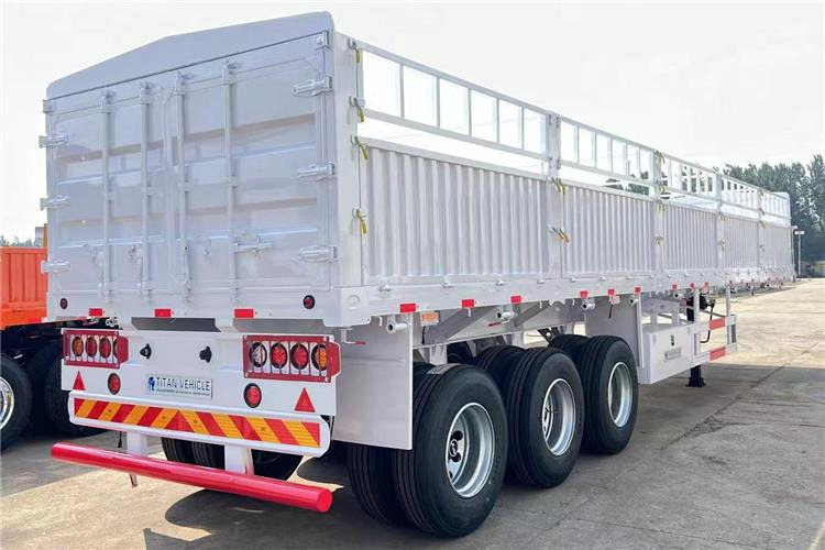 TITAN Tri Axle 60 Ton Fence Cargo Semi Trailer for Sale In Guinea - Livestock semi-trailer: picture 3 TITAN Tri Axle 60 Ton Fence Cargo Semi Trailer for Sale In Guinea - Livestock semi-trailer: picture 3