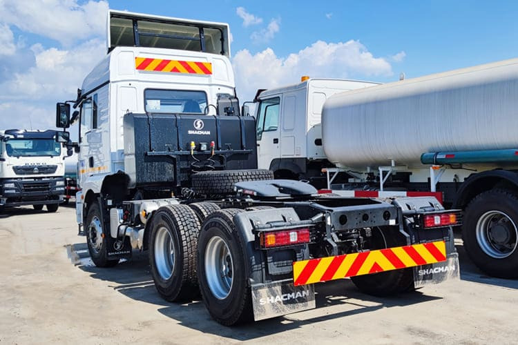 SHACMAN H3000 Shacman Truck Tractor for Sale in Zambia - Tractor unit: picture 4 SHACMAN H3000 Shacman Truck Tractor for Sale in Zambia - Tractor unit: picture 4