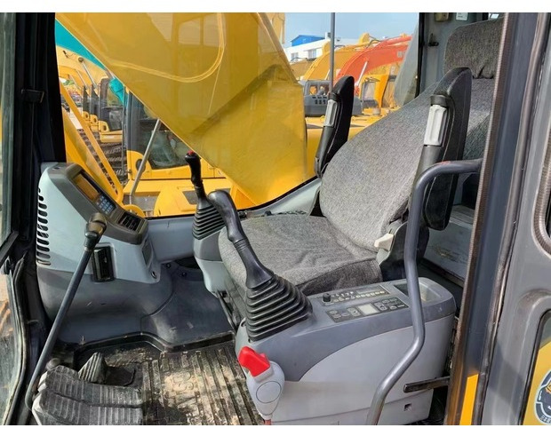 2023 Komatsu PC270 - Crawler excavator: picture 5 2023 Komatsu PC270 - Crawler excavator: picture 5