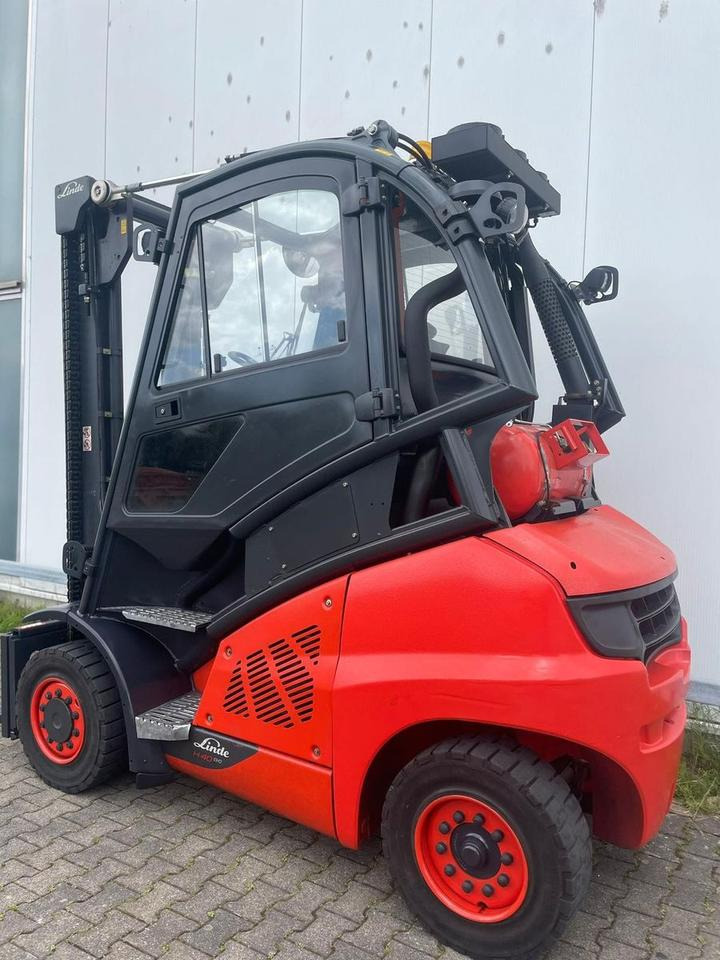 Linde H 40 T - mit aktuellem Service - - Forklift: picture 3 Linde H 40 T - mit aktuellem Service - - Forklift: picture 3