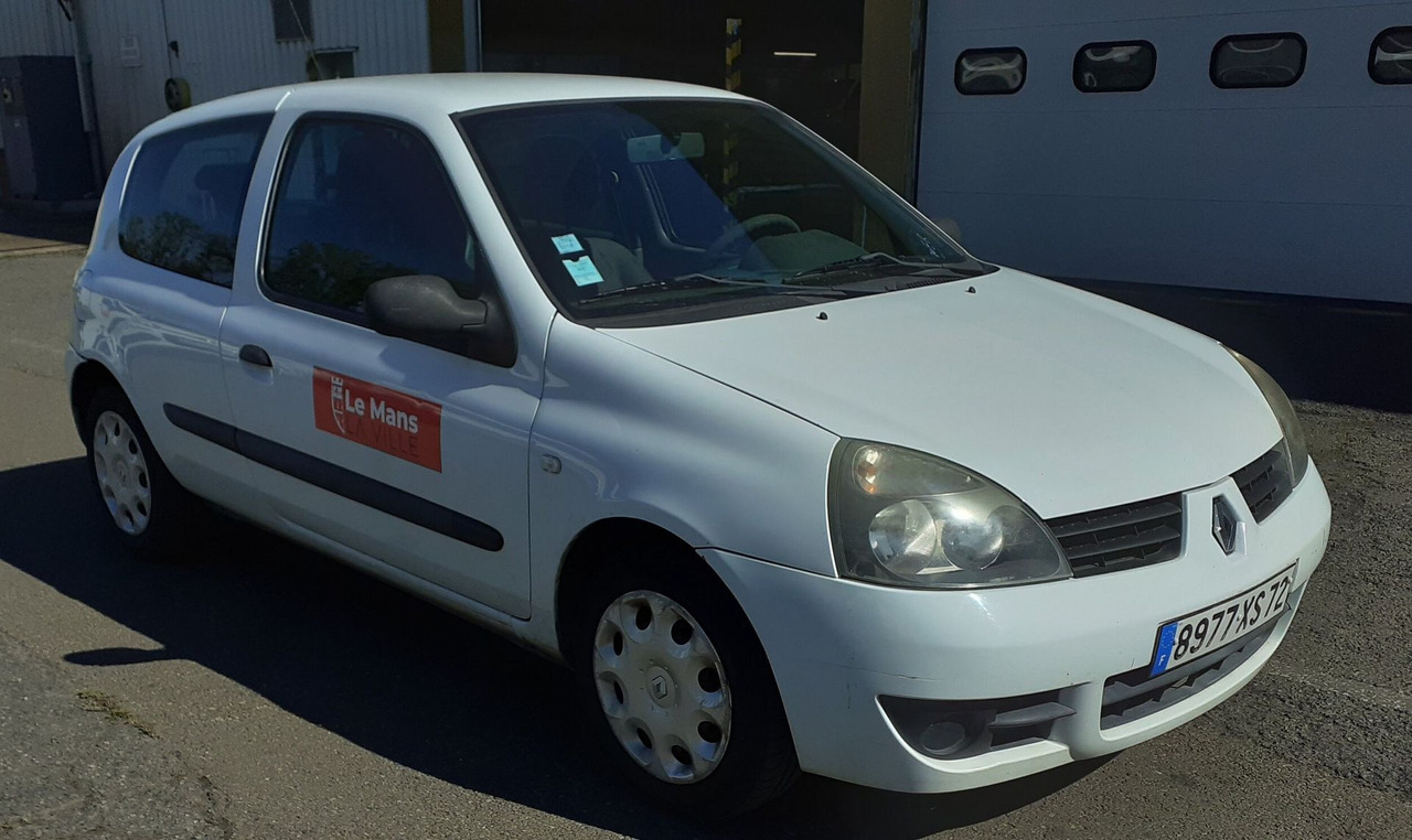 8977-XS-72 - RENAULT Clio Campus 1.5 dci - Car: picture 2 8977-XS-72 - RENAULT Clio Campus 1.5 dci - Car: picture 2