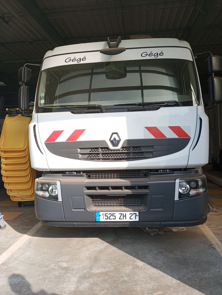 BOM de marque Renault 320 DXI- Benne FAUN Turbo changée en août 2023 - fuite hydraulique avant passage aux mines - arrêt de circulation octobre 2023 - batterie HS - état correct - factures disponibles - Garbage truck: picture 1 BOM de marque Renault 320 DXI- Benne FAUN Turbo changée en août 2023 - fuite hydraulique avant passage aux mines - arrêt de circulation octobre 2023 - batterie HS - état correct - factures disponibles - Garbage truck: picture 1