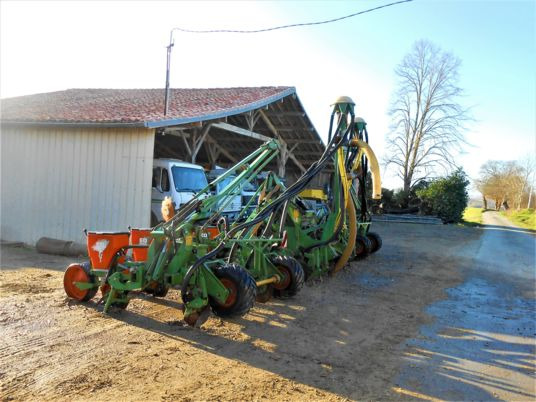 Amazone ED 602 CLASSIC - Precision sowing machine: picture 1 Amazone ED 602 CLASSIC - Precision sowing machine: picture 1