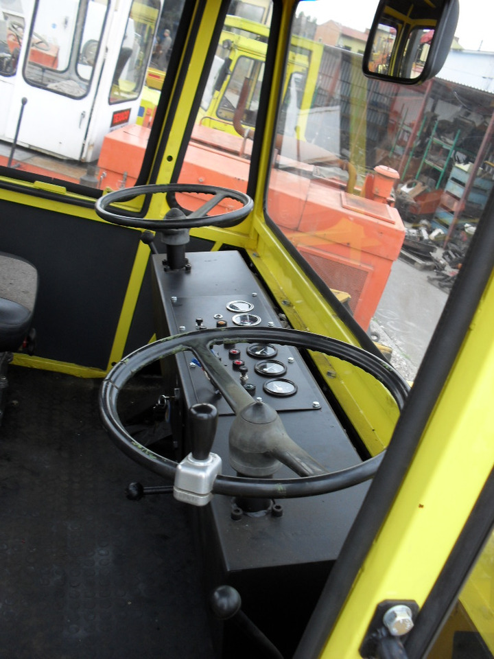 Stavostroj Remasz VP200 - Pneumatic roller: picture 4 Stavostroj Remasz VP200 - Pneumatic roller: picture 4