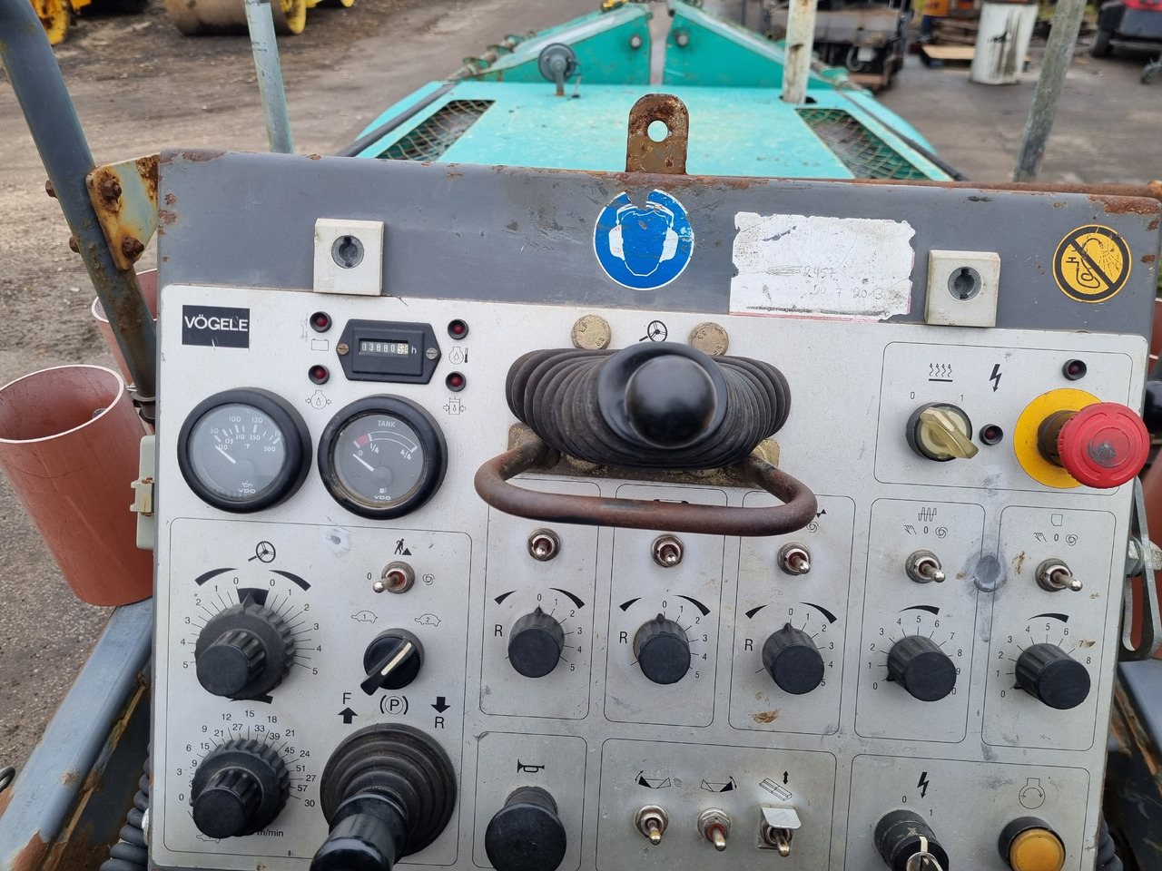 VÖGELE SUPER 800 - Asphalt paver: picture 4 VÖGELE SUPER 800 - Asphalt paver: picture 4