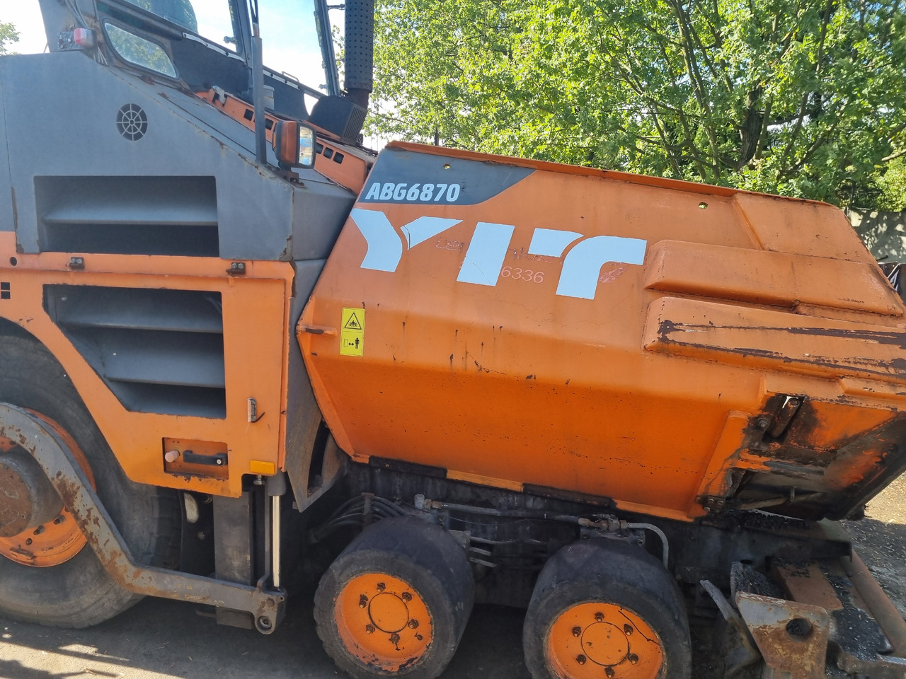 VOLVO TITAN 6870 - Asphalt paver: picture 2 VOLVO TITAN 6870 - Asphalt paver: picture 2