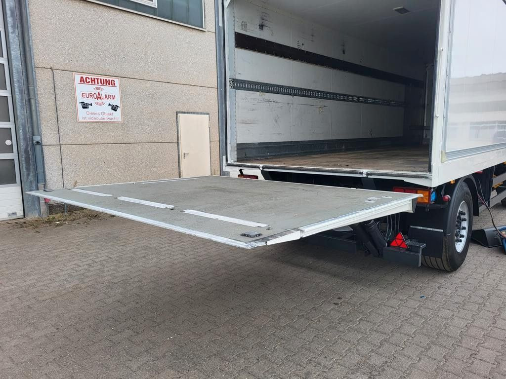 Diversen Drehschemel Vermietung möglich LBW Durchladbar Drehschemel Vermietung möglich LBW Durchladbar - Closed box trailer: picture 4 Diversen Drehschemel Vermietung möglich LBW Durchladbar Drehschemel Vermietung möglich LBW Durchladbar - Closed box trailer: picture 4