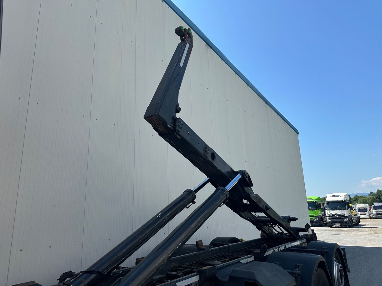 Iveco Stralis 500EEV 20T Meiller Lenkachse Retarder - Hook lift truck: picture 5 Iveco Stralis 500EEV 20T Meiller Lenkachse Retarder - Hook lift truck: picture 5