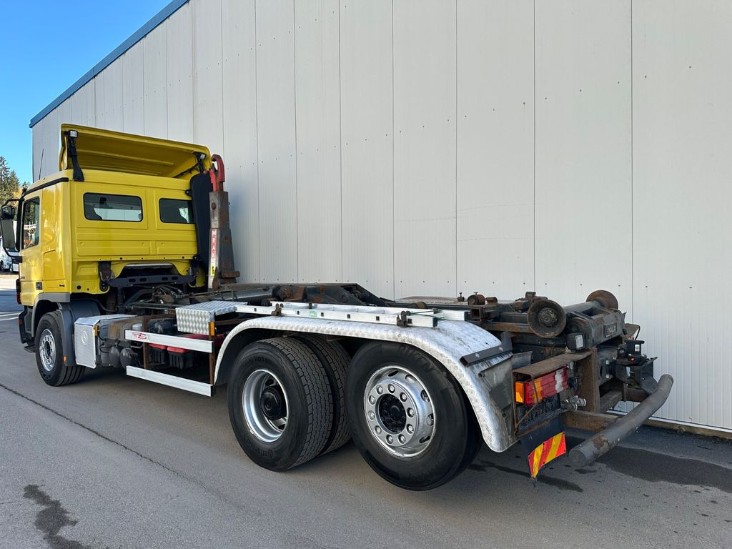 Mercedes-Benz Actros 2744 EEV 3 Pedale Retarder 20T Hacken - Hook lift truck: picture 5 Mercedes-Benz Actros 2744 EEV 3 Pedale Retarder 20T Hacken - Hook lift truck: picture 5