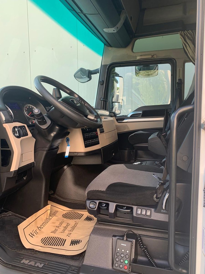 MAN TGX 18.460 XXL Intarder/Standklima - Tractor unit: picture 5 MAN TGX 18.460 XXL Intarder/Standklima - Tractor unit: picture 5
