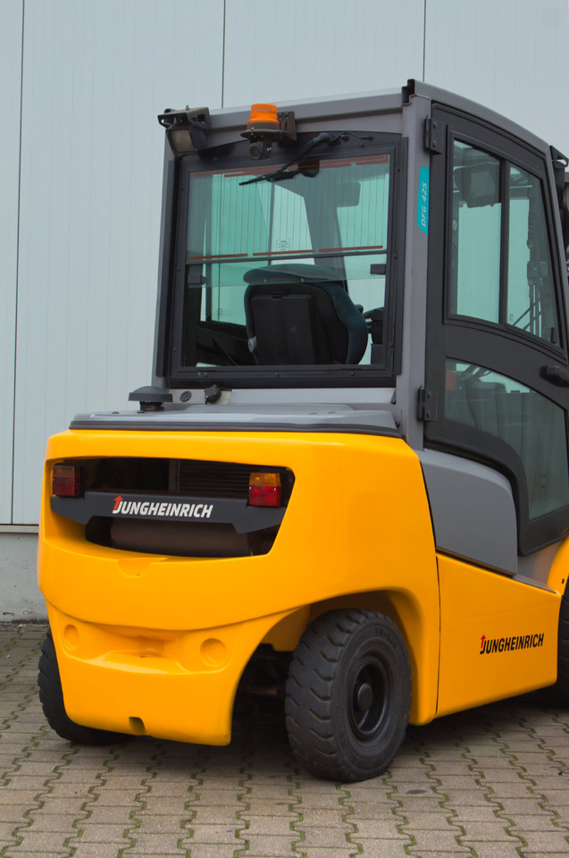 Diesel forklift JUNGHEINRICH DFG425 - Waage - Rückfahrkamera - UVV: picture 16 Diesel forklift JUNGHEINRICH DFG425 - Waage - Rückfahrkamera - UVV: picture 16