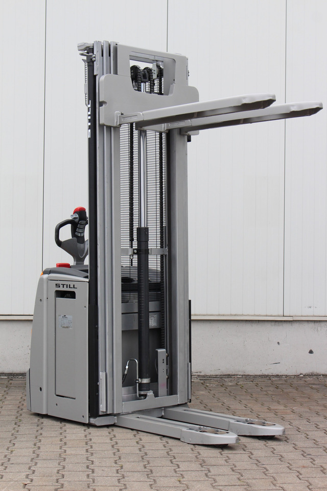 STILL EXV16i - Triplex 5,5 - Initialhub - Stacker: picture 4 STILL EXV16i - Triplex 5,5 - Initialhub - Stacker: picture 4