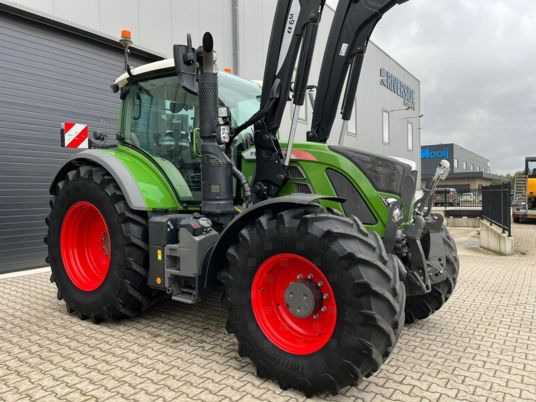 Fendt 720 S4 PROFI PLUS - Farm tractor: picture 2 Fendt 720 S4 PROFI PLUS - Farm tractor: picture 2