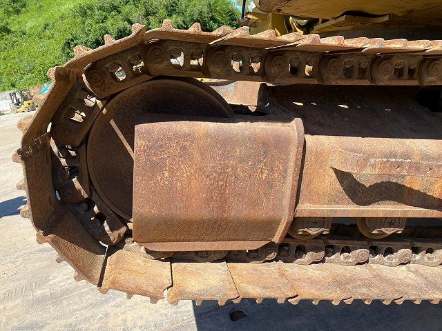 Crawler excavator CAT 320D-E: picture 15