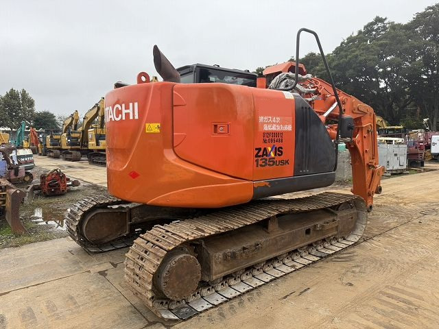 HITACHI ZX135USK-5B - Crawler excavator: picture 5 HITACHI ZX135USK-5B - Crawler excavator: picture 5