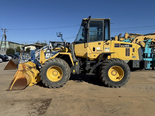 KOMATSU WA100-6 - Wheel loader: picture 2 KOMATSU WA100-6 - Wheel loader: picture 2