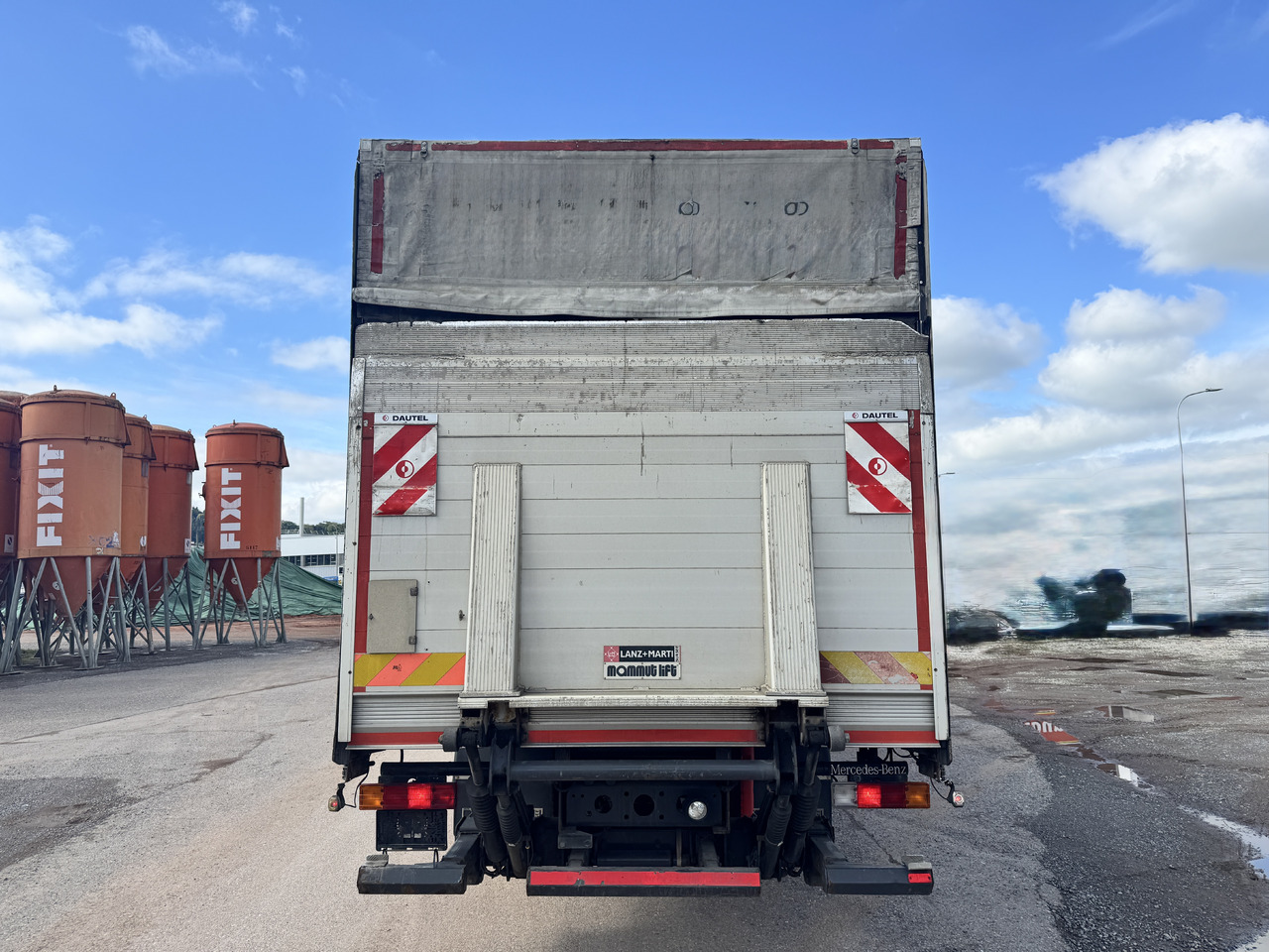MERCEDES-BENZ Actros 1836 4x2 Blache-Hebebühne - Curtainsider truck: picture 3 MERCEDES-BENZ Actros 1836 4x2 Blache-Hebebühne - Curtainsider truck: picture 3