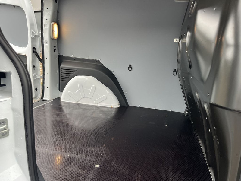 Small van Renault Kangoo 1.5 dCi E6 R-link BPM Vrij! Lease €168 p/m, Airco, Navi , PDC, Volledig onderhoudshistorie aanwezig: picture 16