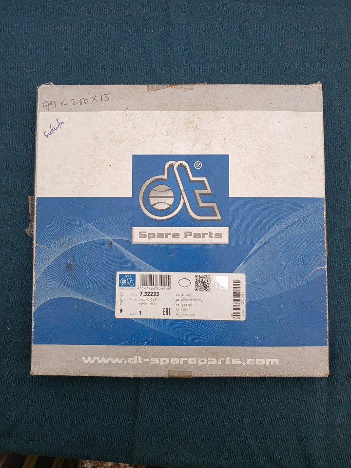Sealring DT 732233 for IVECO wheelhub - Rear axle: picture 1 Sealring DT 732233 for IVECO wheelhub - Rear axle: picture 1