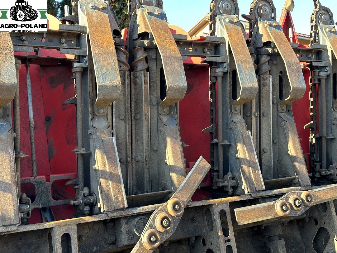 Corn header OLIMAC DRAGO 2 - S 8 TR - 8X70 - 2017 ROK: picture 7 Corn header OLIMAC DRAGO 2 - S 8 TR - 8X70 - 2017 ROK: picture 7