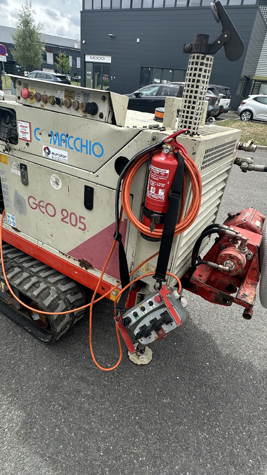 Comacchio GEO 205 - Drilling rig: picture 5 Comacchio GEO 205 - Drilling rig: picture 5