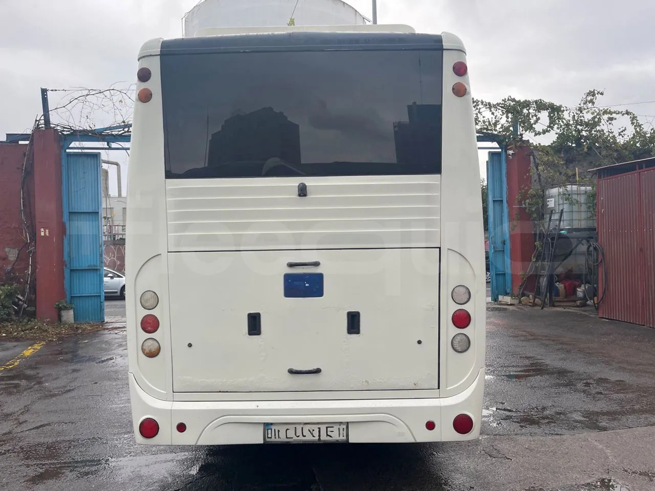 Bmc Midilux L - Coach: picture 5 Bmc Midilux L - Coach: picture 5