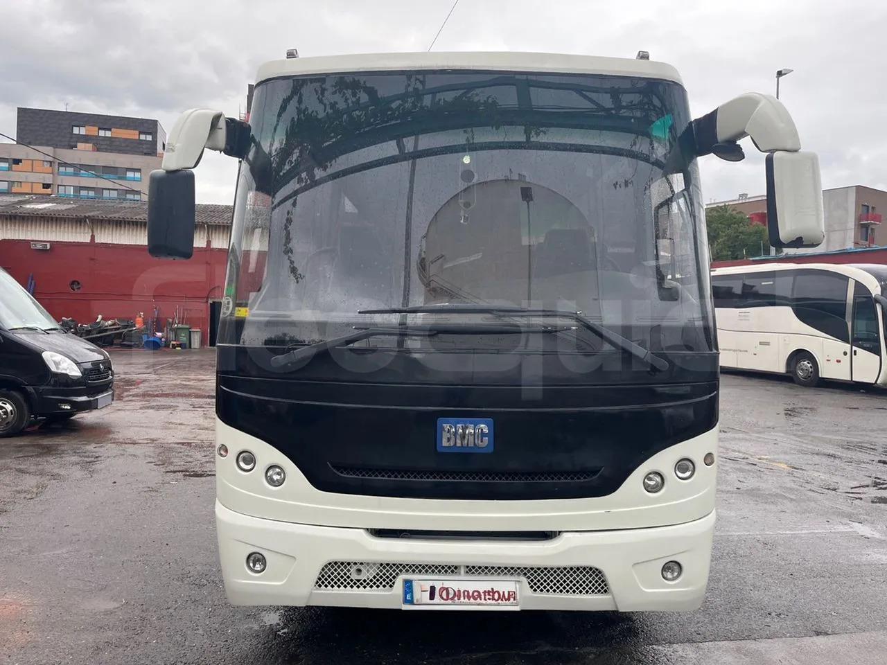 Bmc Midilux L - Coach: picture 2 Bmc Midilux L - Coach: picture 2