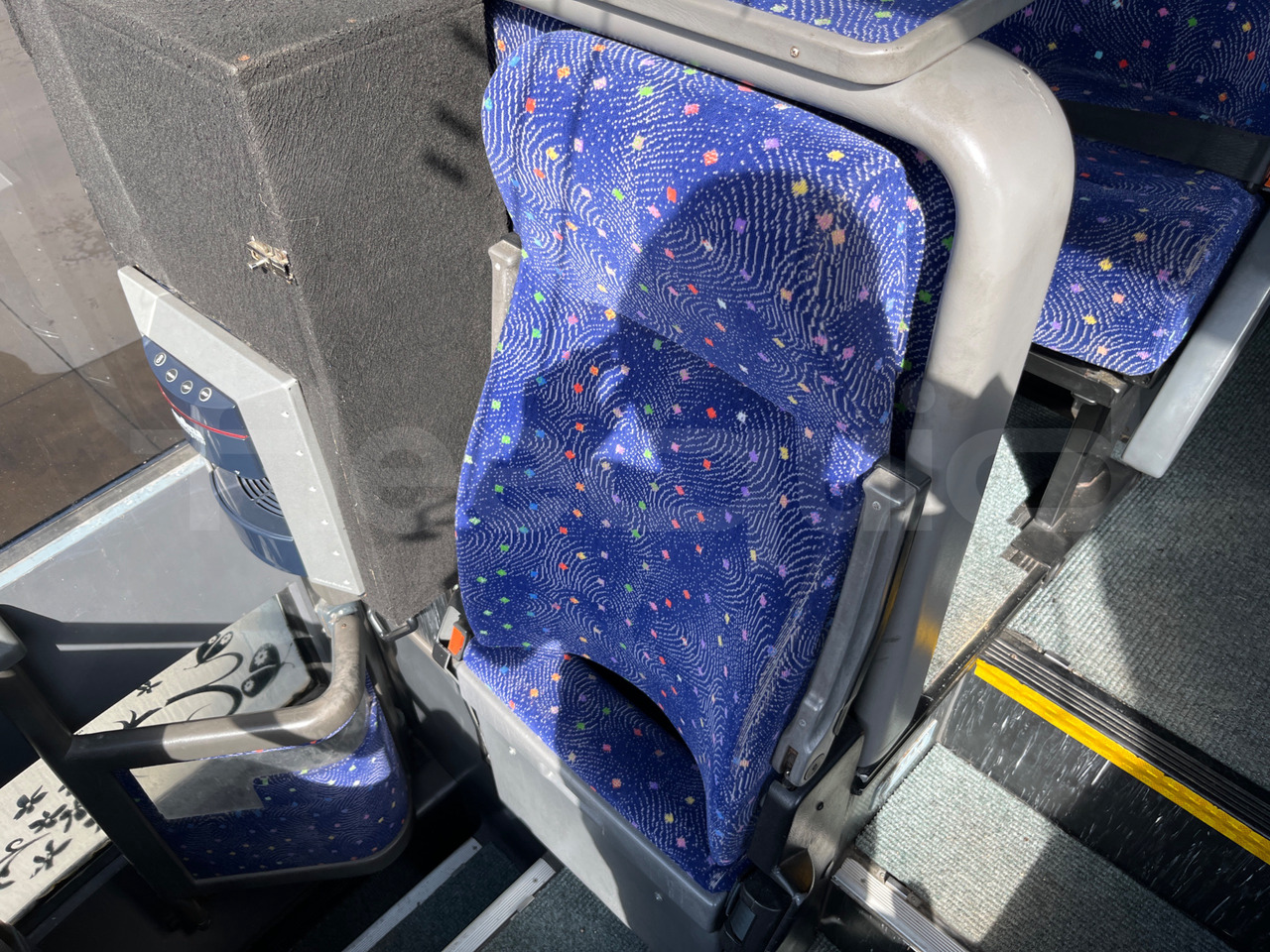 Coach Iveco 380: picture 15