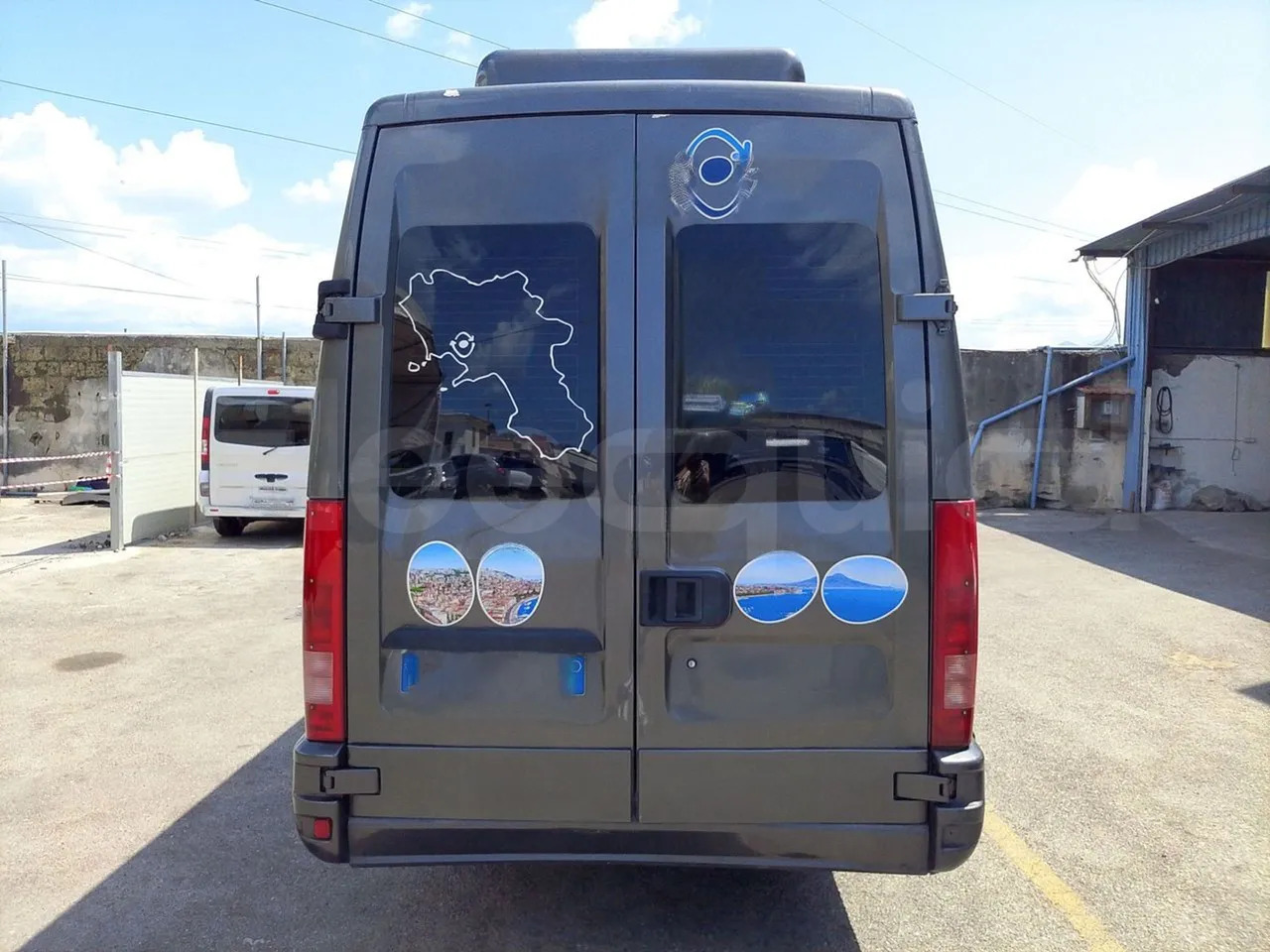 Iveco Daily - Suburban bus: picture 5 Iveco Daily - Suburban bus: picture 5