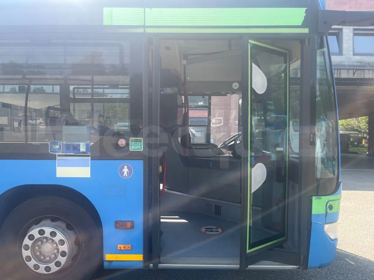 City bus Mercedes-Benz Citaro: picture 16