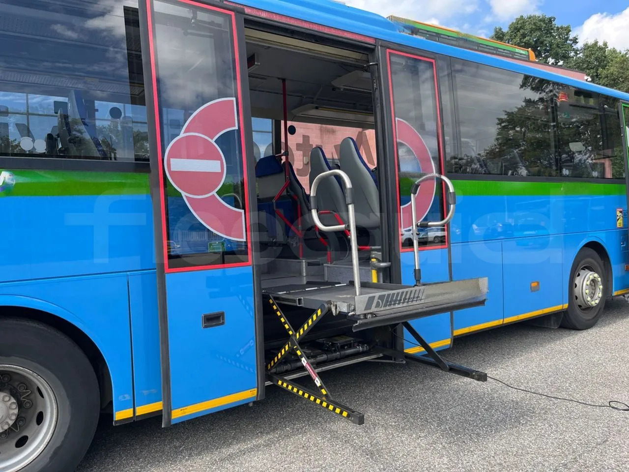 Suburban bus Mercedes-Benz Integro: picture 17 Suburban bus Mercedes-Benz Integro: picture 17